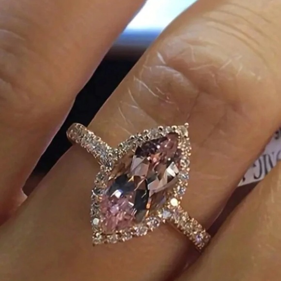 Travel Rings - Picture 7 of 11